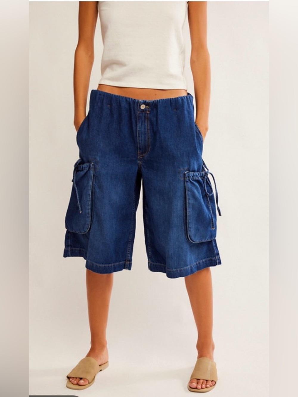 Free People We The Free Marty Pull on Cropped Cargo Jeans Shorts Women’s Medium